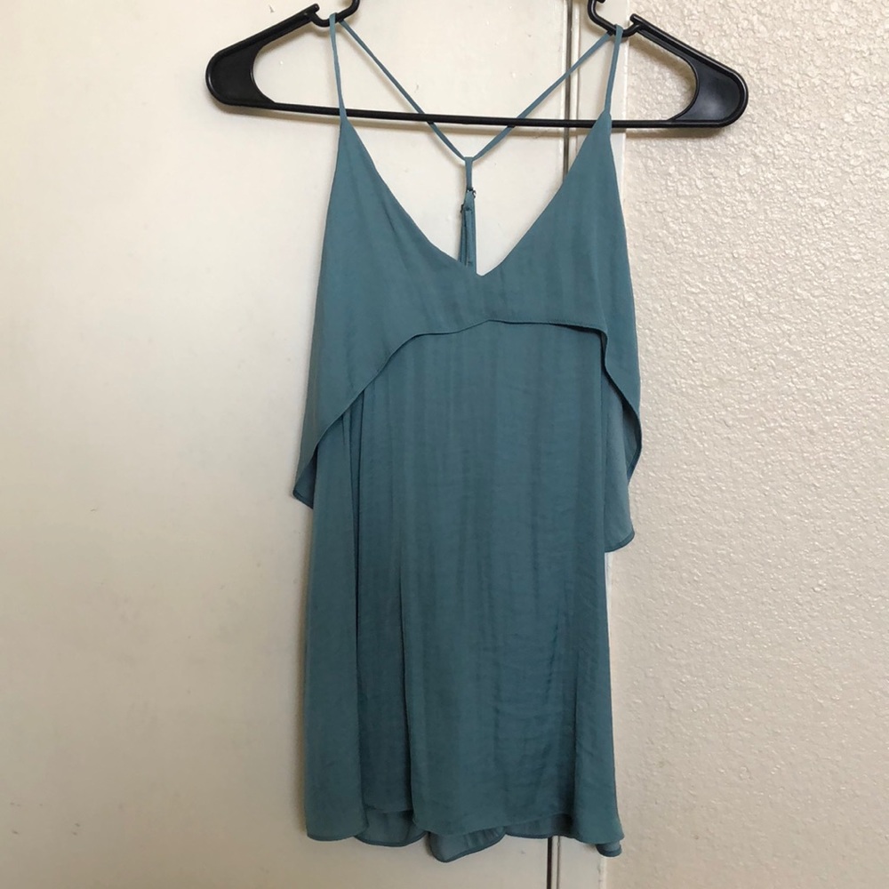 Flowy tanktop